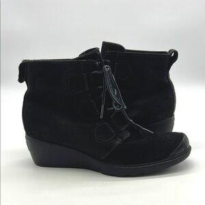 Sorel Women US 8 TORONTO booties suede leather lace up wedge NL2115